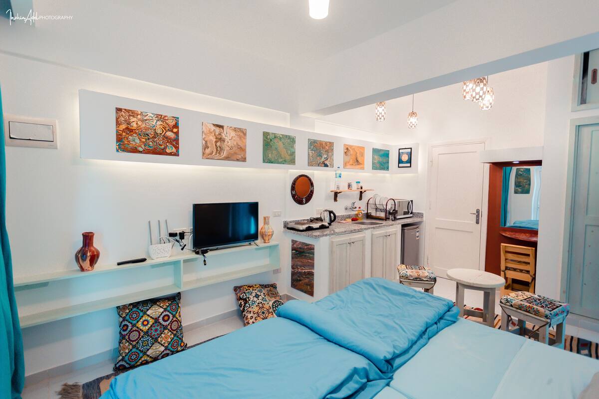1 bedroom, blackout drapes, soundproofing, WiFi (free)