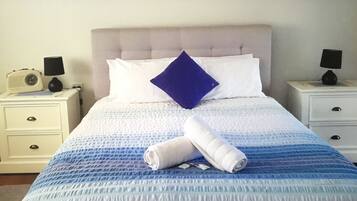 1 bedroom, iron/ironing board, travel cot, free WiFi