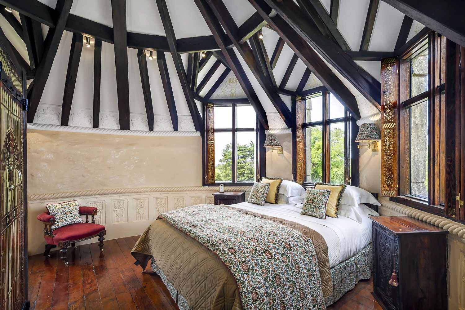 Thorngrove Manor House — image 8