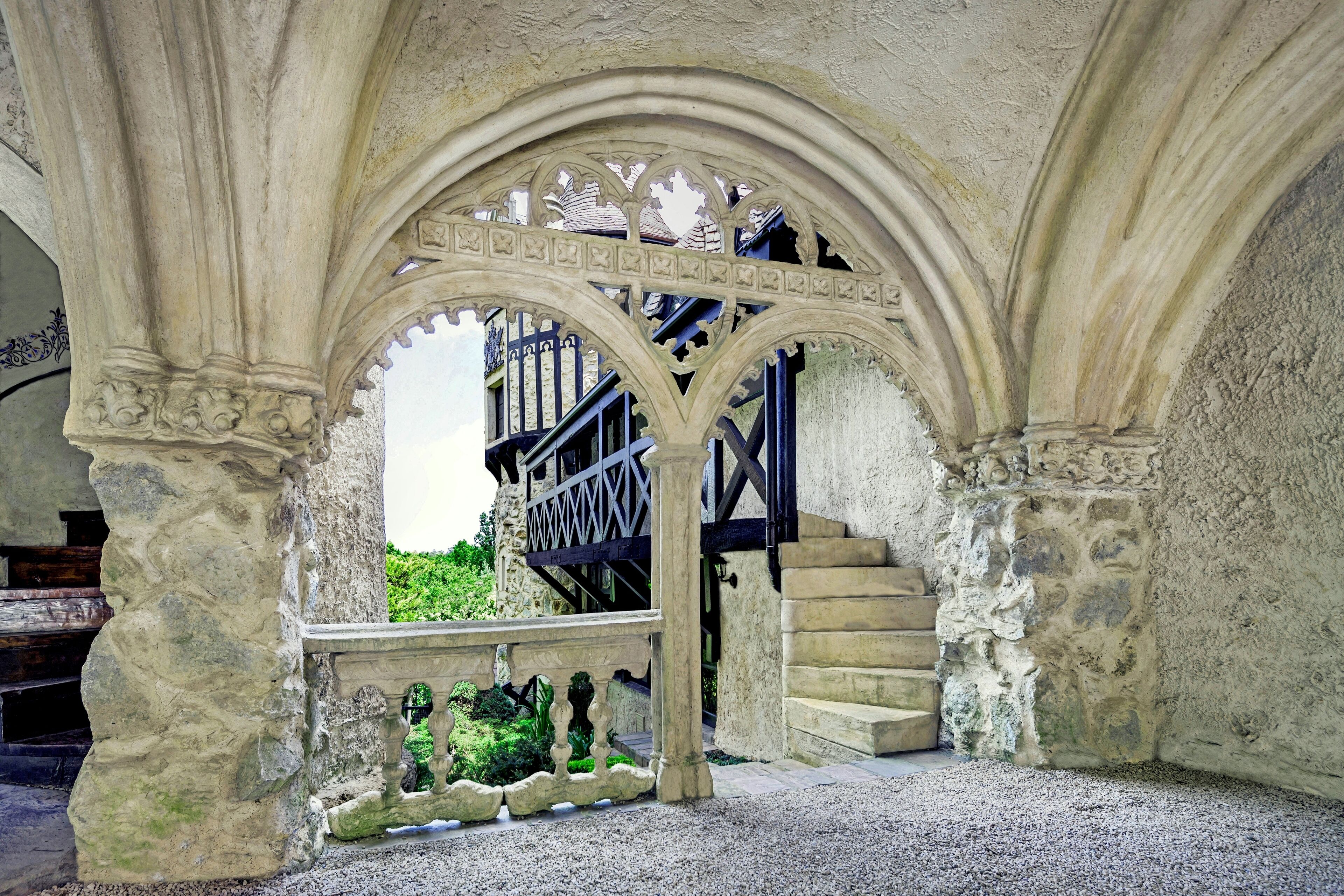 Thorngrove Manor House — image 3