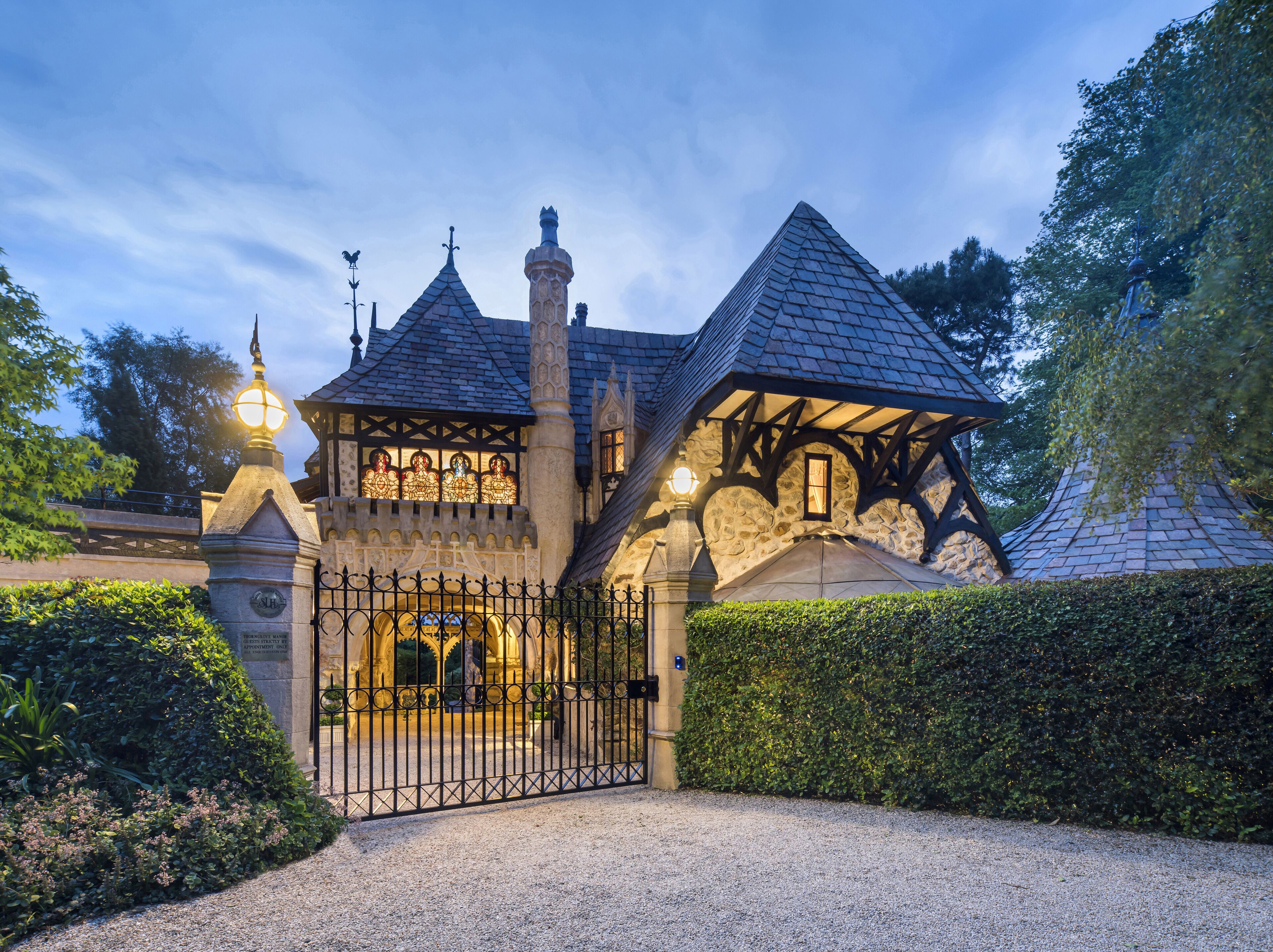 Thorngrove Manor House — image 17