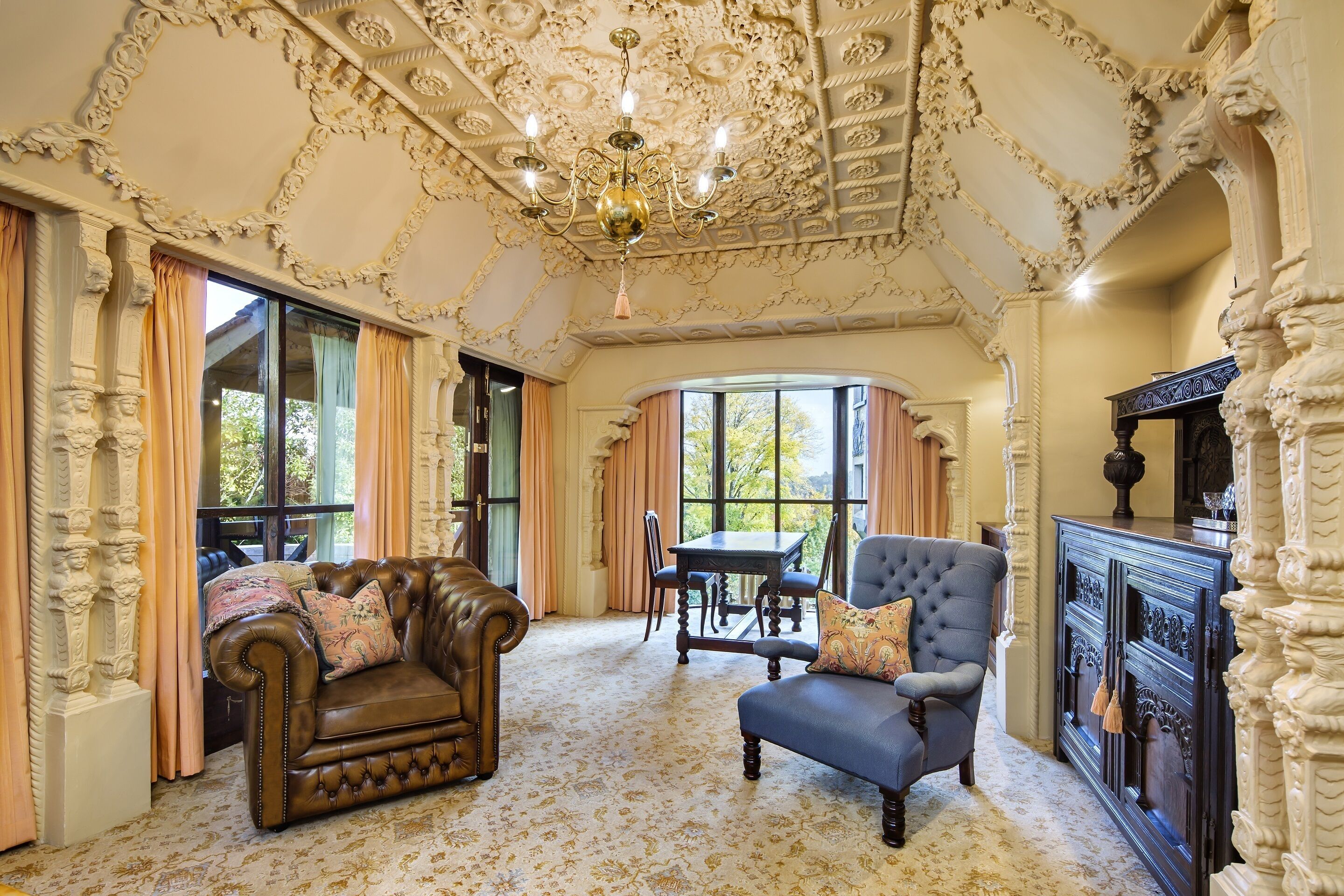 Thorngrove Manor House — image 11