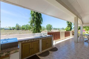 Property grounds - Tropical Sea View Villa, Pranburi, Hua Hin (Pak Nam Pran, Pranburi)