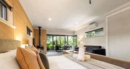 Aroha Studio | Elegant & Tranquil | Self Contained