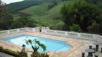 Alberca al aire libre