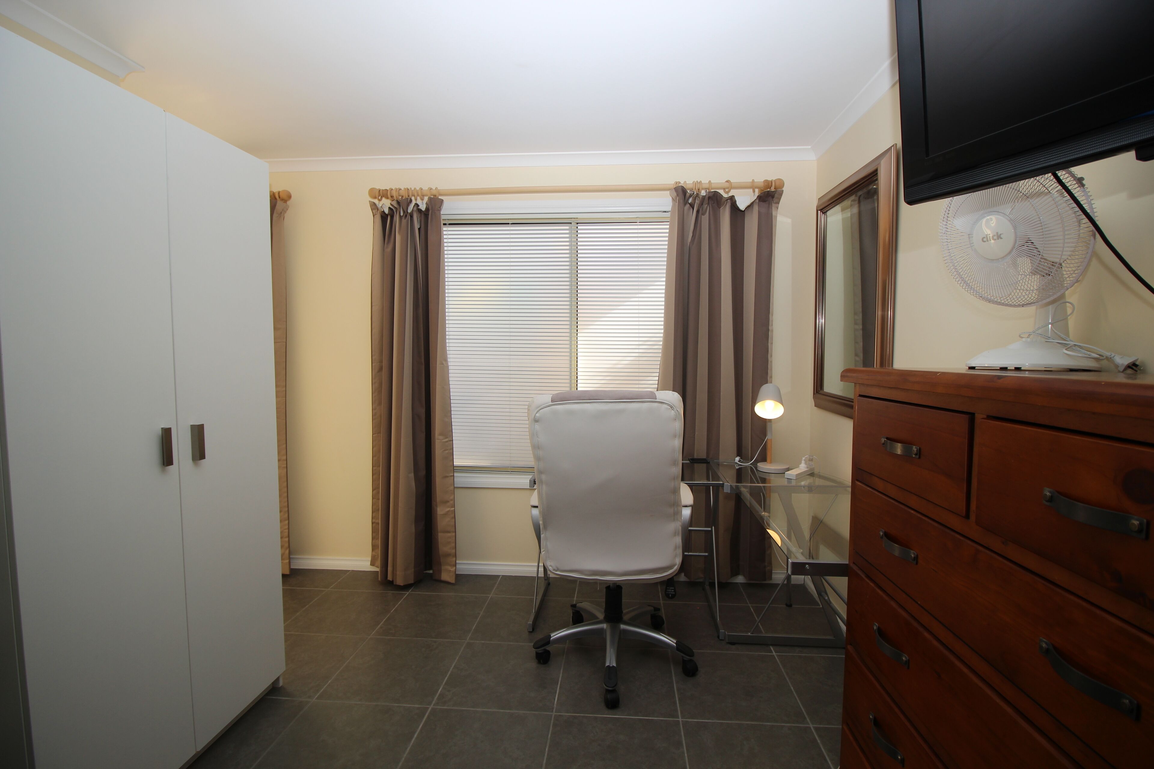 Tobies Cottage relocation and holiday home — image 23