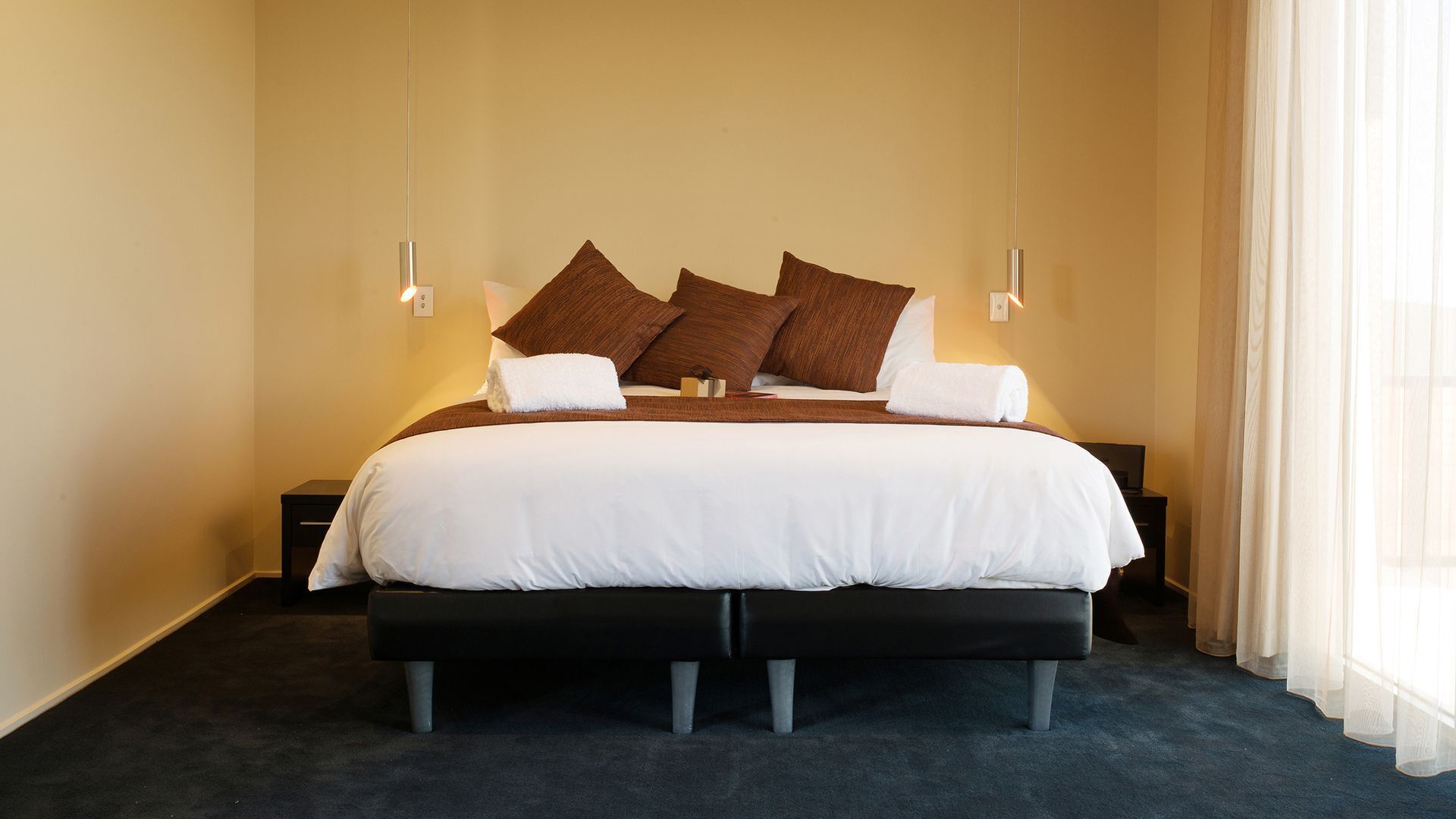 The Frames 'Collage' Luxury Retreat — image 10