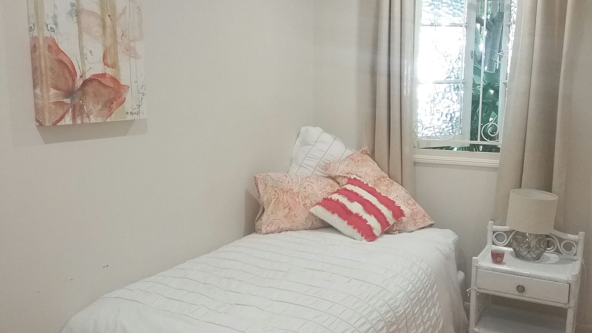 Margaret House Holiday Apartment — image 10