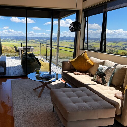 Te Huia - A Coastal Retreat at Taiharuru