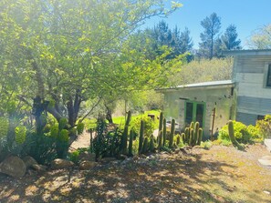 Exterior - Salt Spring Art Retreat; (Daylesford)