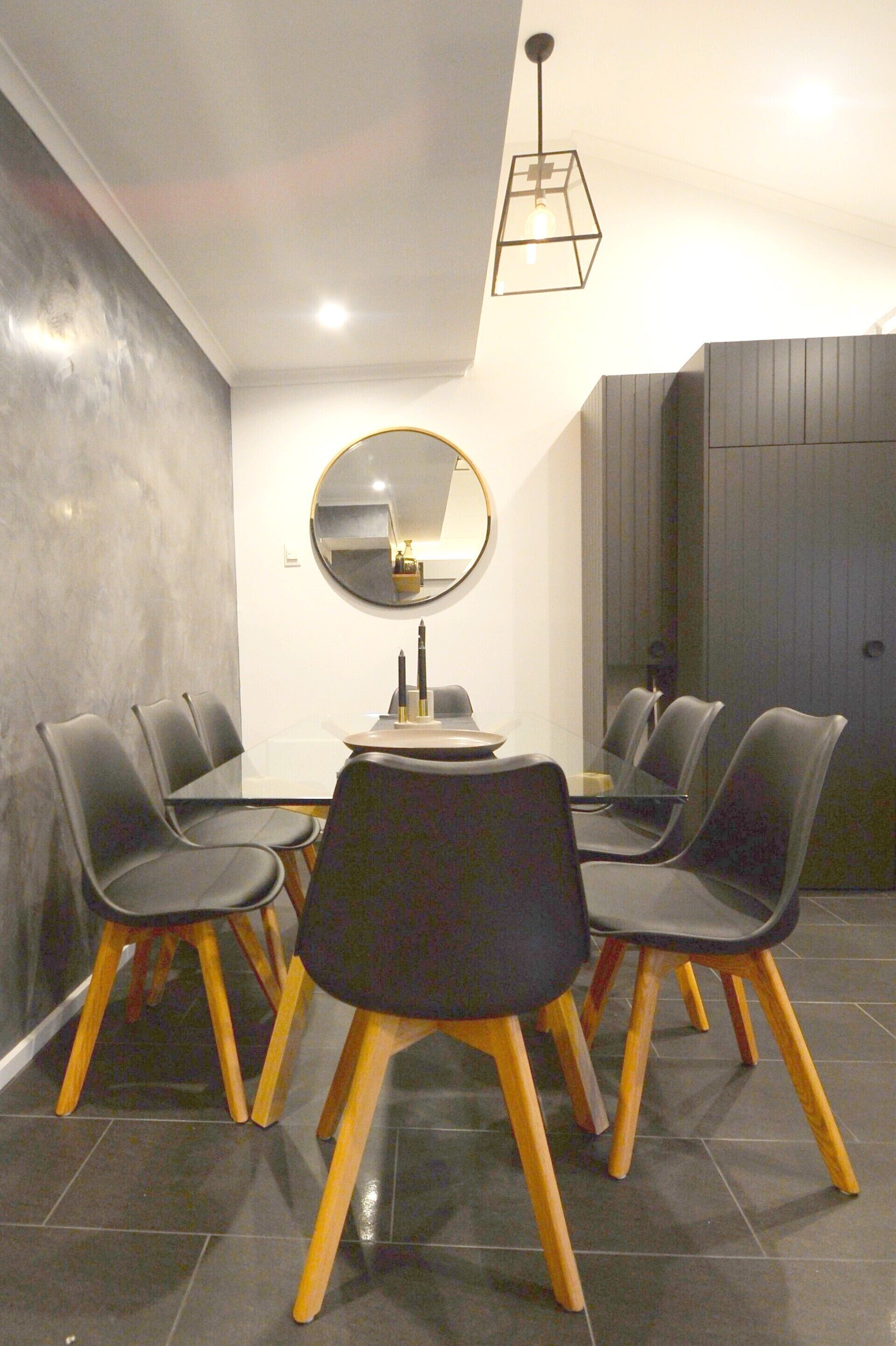 Four Star 4-bedroom apartment in the centre of Thredbo — image 3