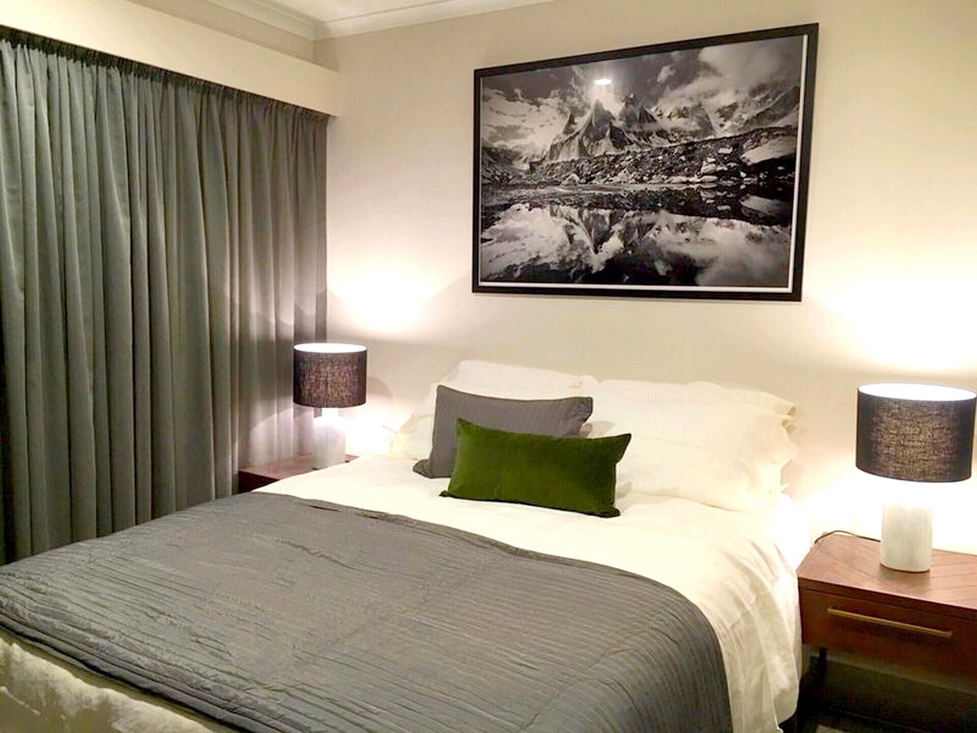 Four Star 4-bedroom apartment in the centre of Thredbo — image 14