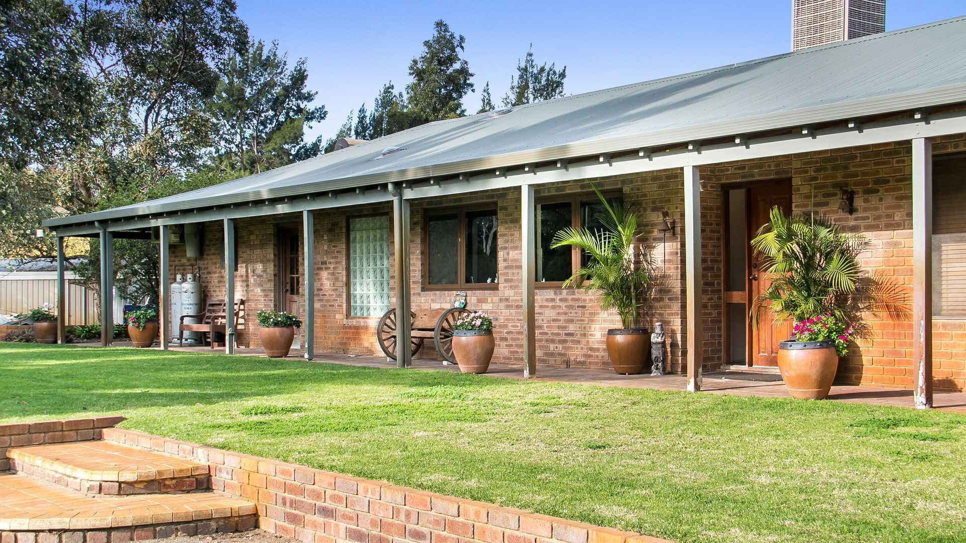 Karinya @ Coranda Lodge — image 2