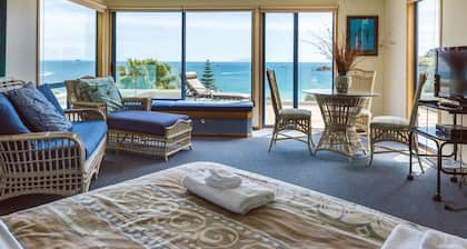 Palm Beach Lodge - Koru