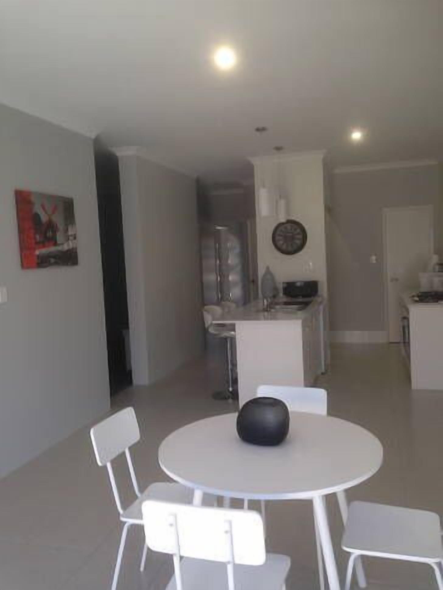 Eden Beach Getaway 3x3 Home from Home