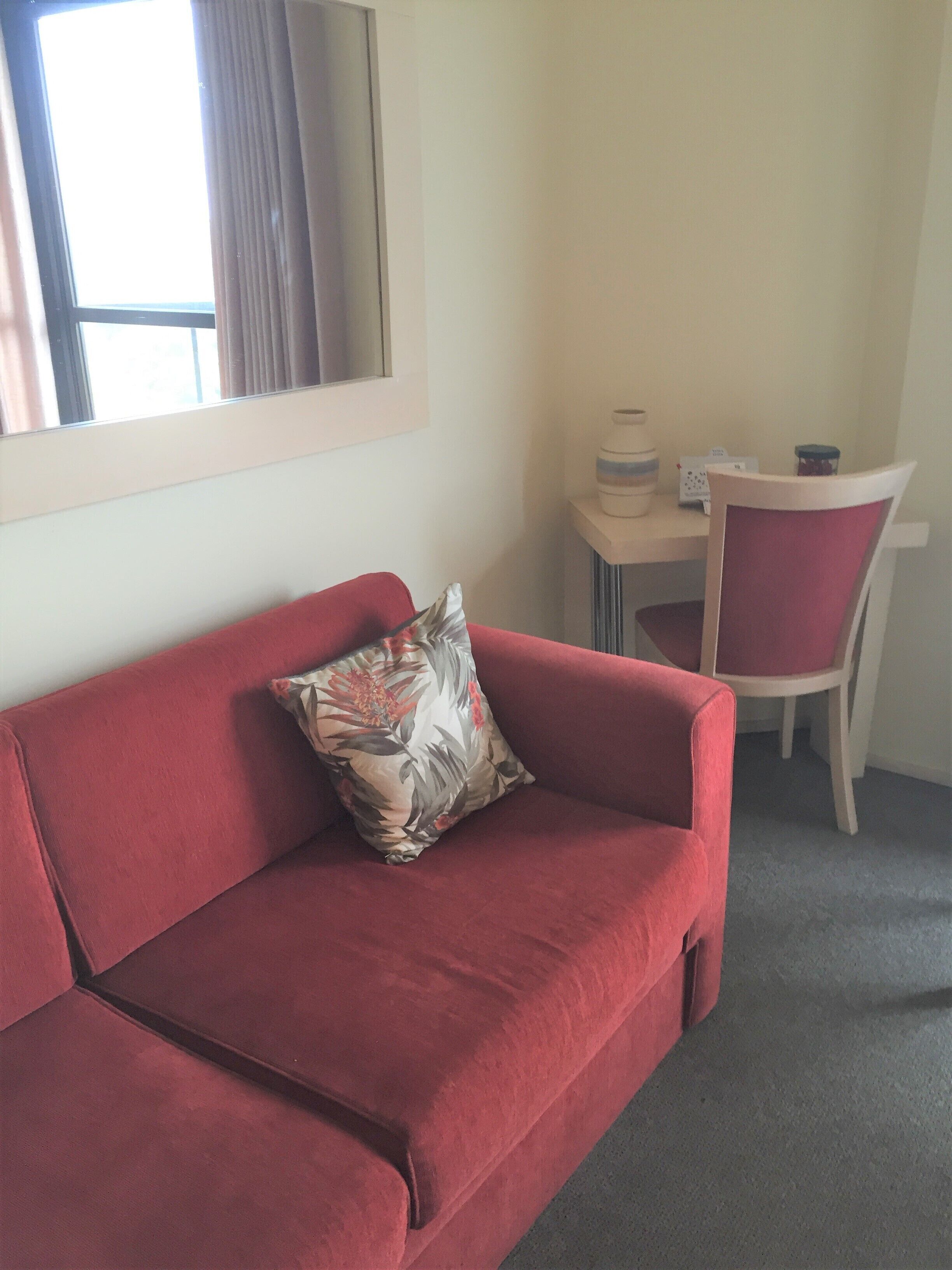 FLAT COMFORTABLE WITH BALCONY AND VIEW