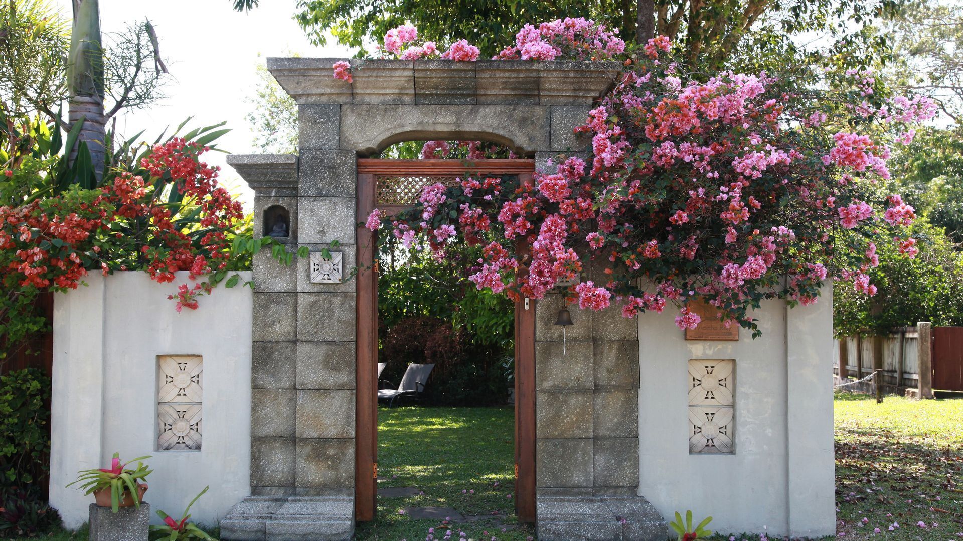 Manta Ray Bed and Breakfast
