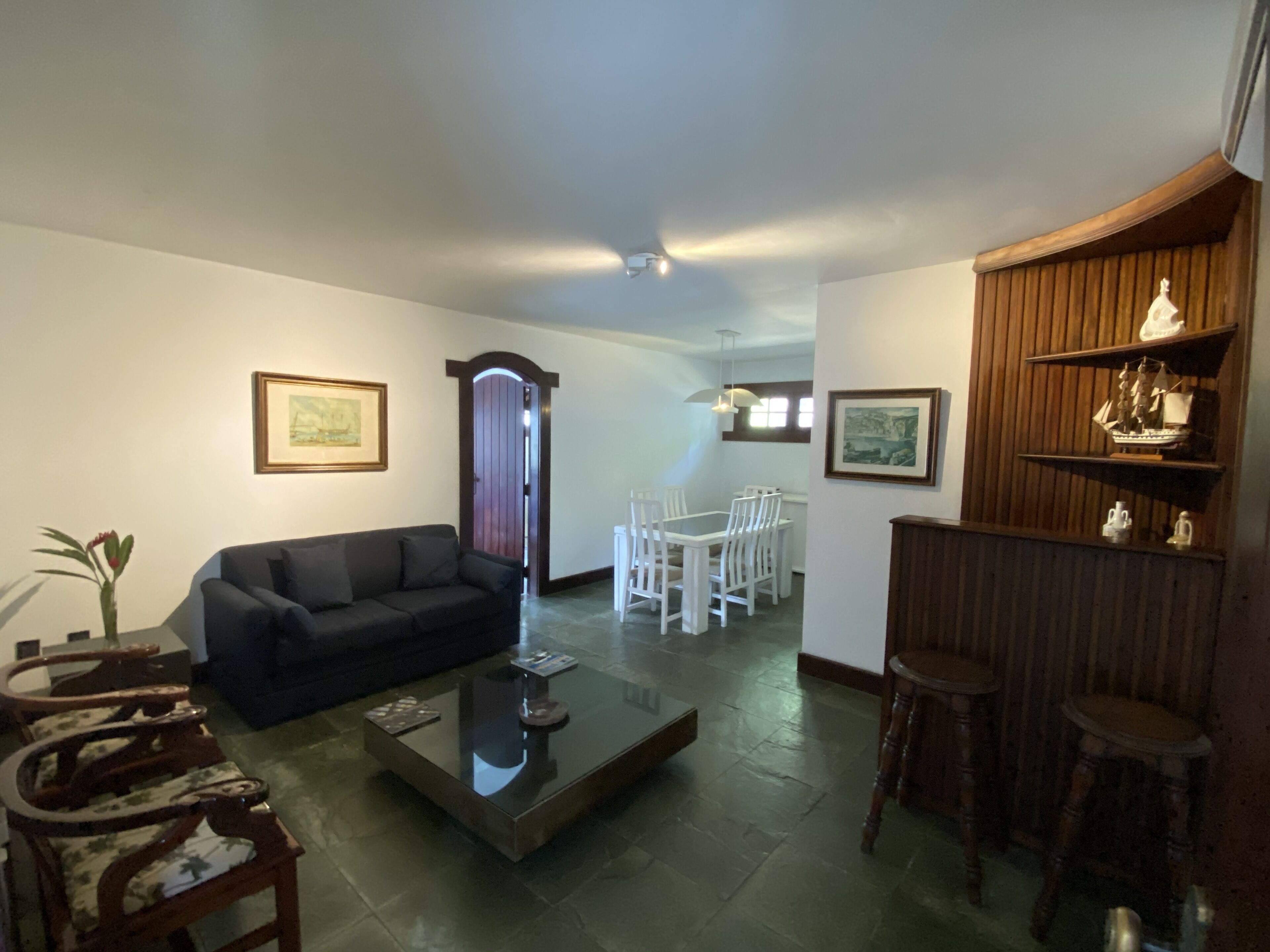 SPECTACULAR HOUSE WITH PRIVATE BEACH