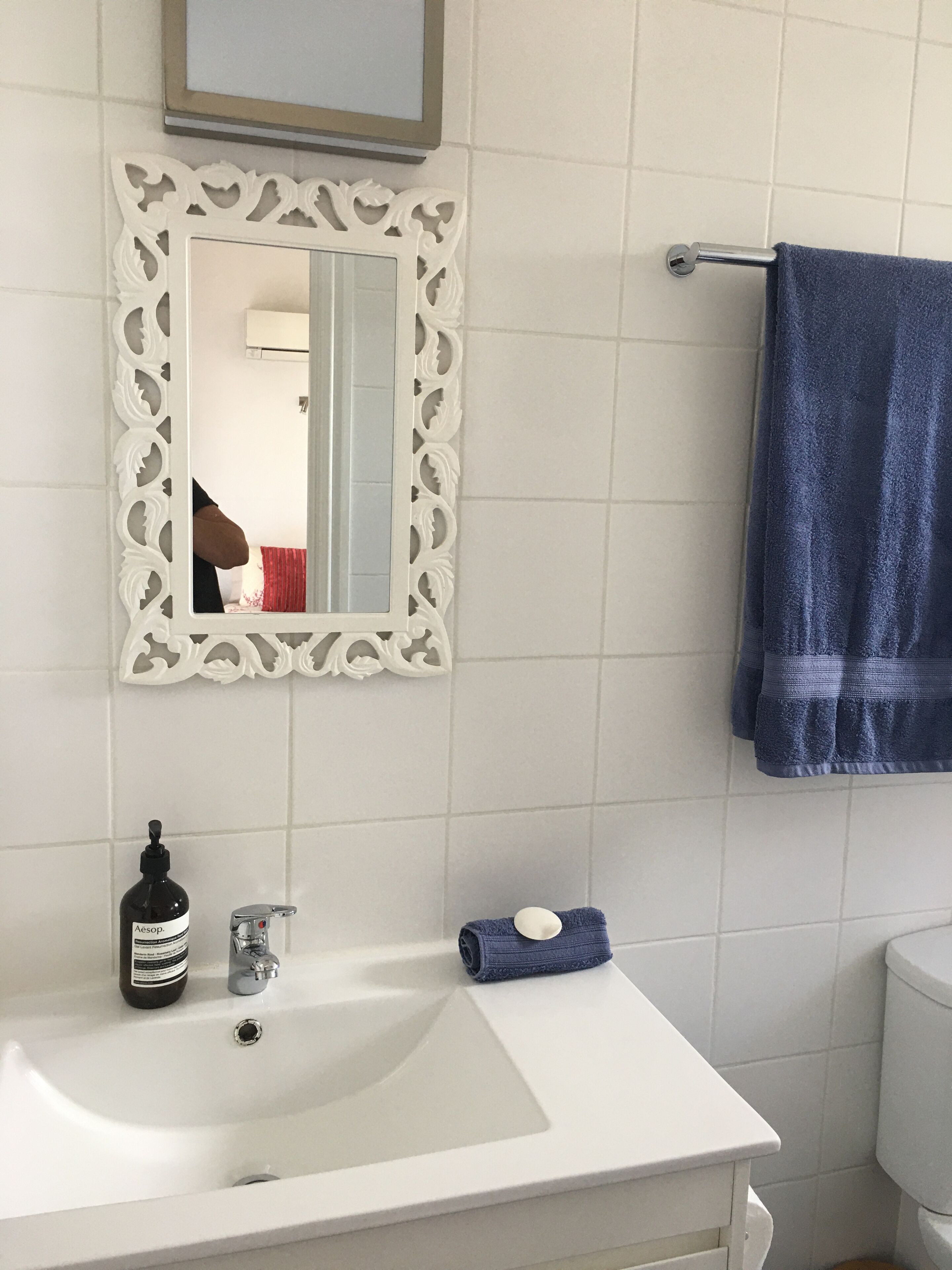 Marine Beach Studio with sea views - Autumn & Winter Sale! — image 17