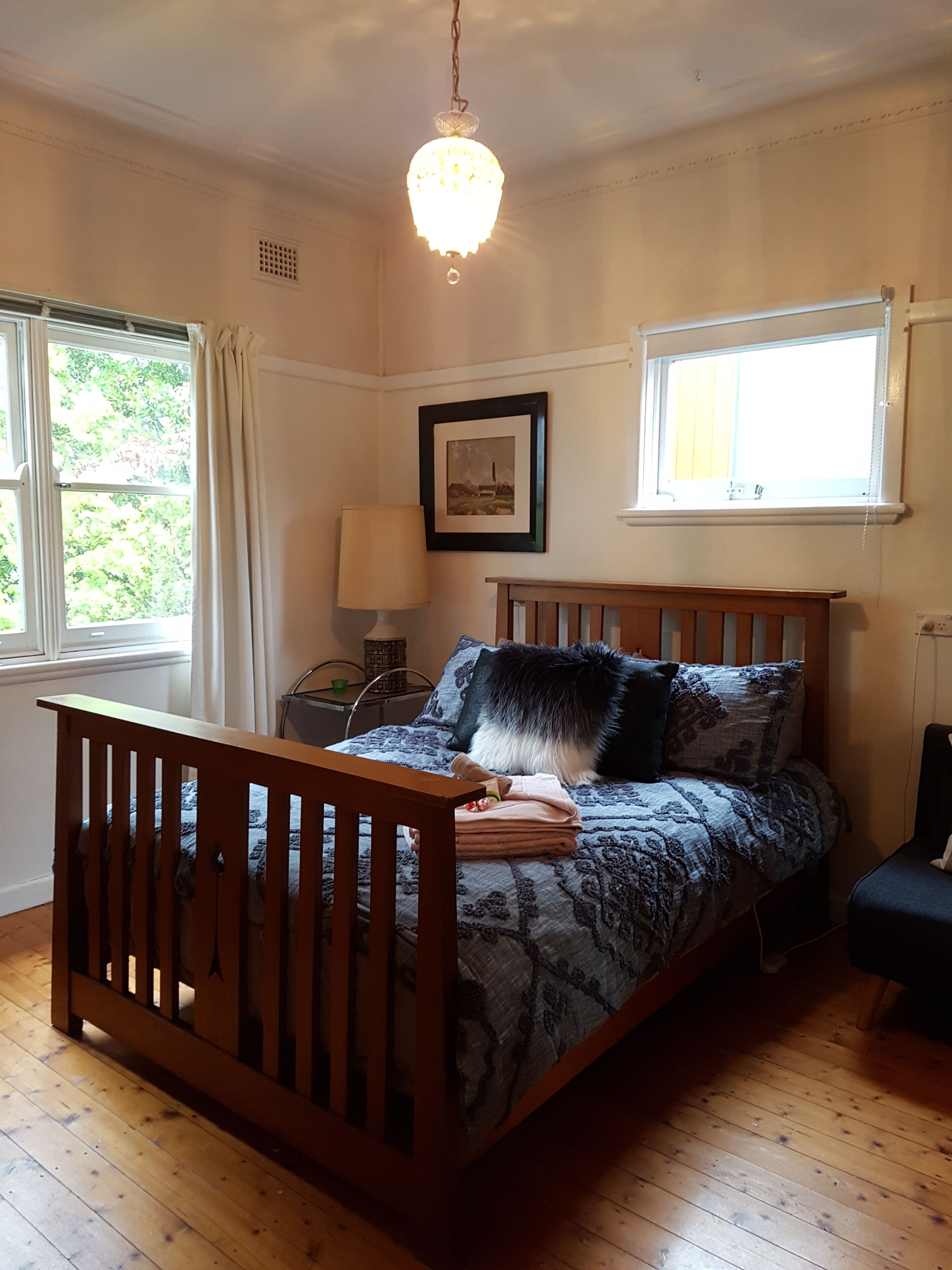 2 chambres, fer et planche à repasser, Wi-Fi, draps fournis