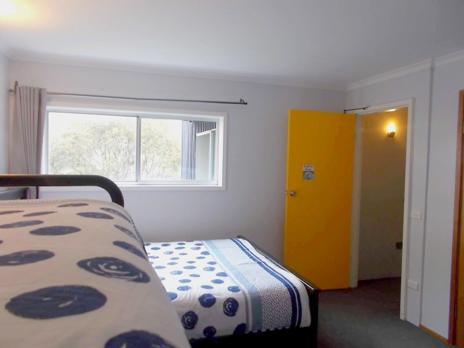 Huge Chalet near Centre of Thredbo Village — image 30