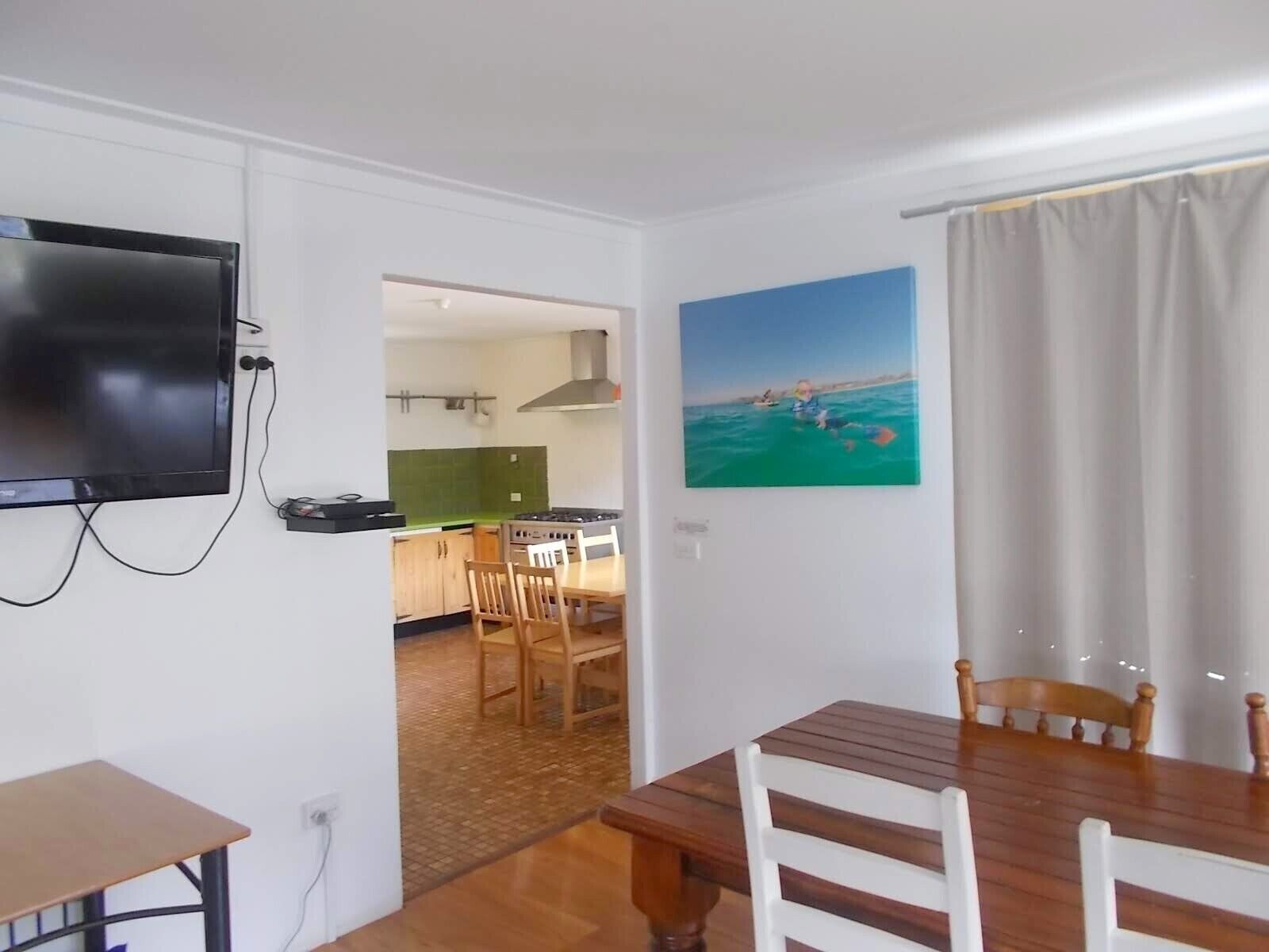 Huge Chalet near Centre of Thredbo Village — image 2