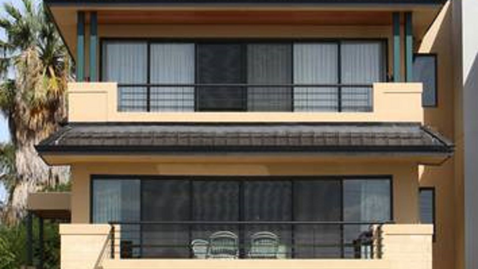 Pelican Views Boutique Apartment