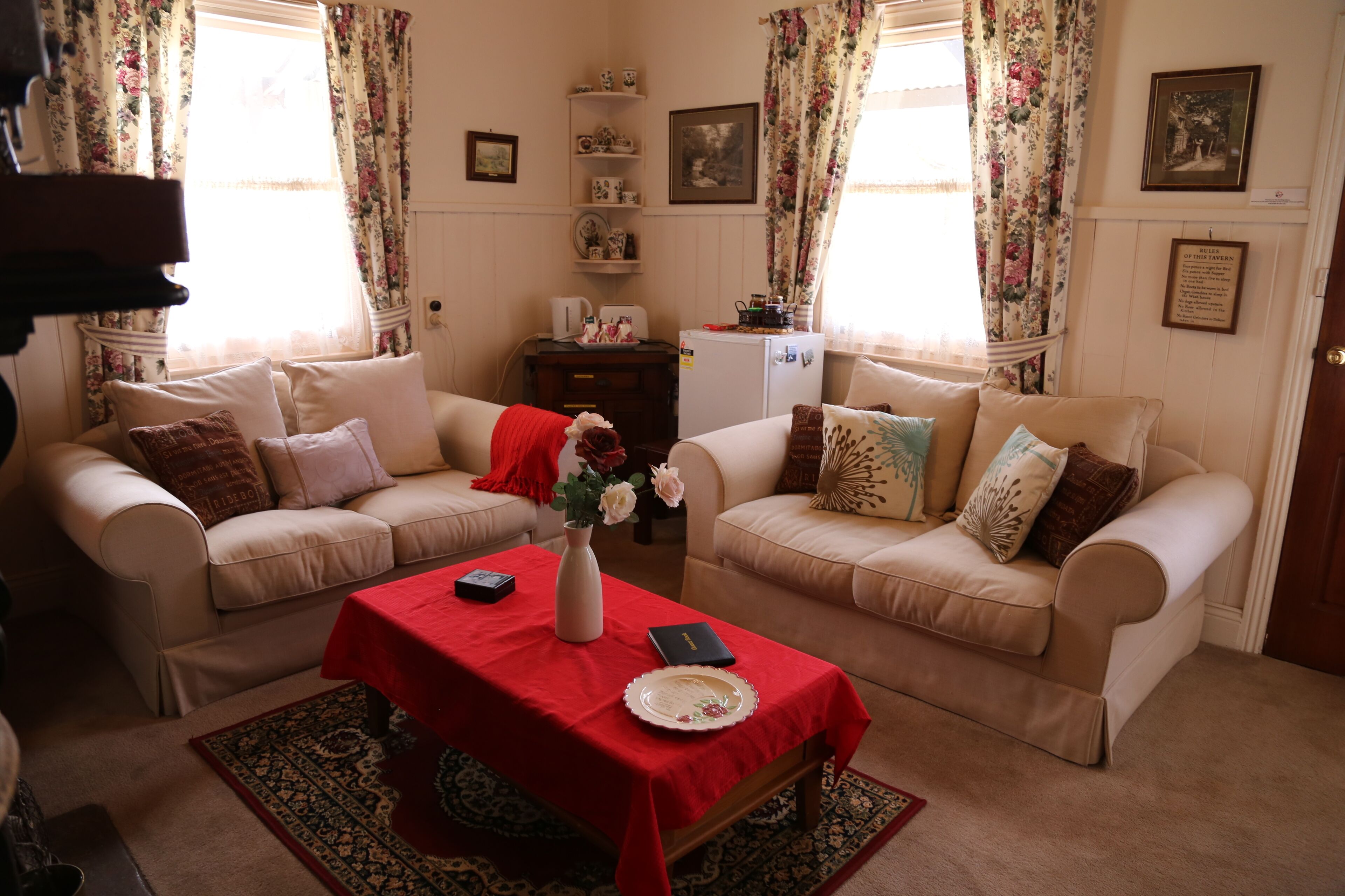 Perkins Place Cottages of Jamieson Victoria