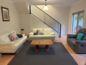Smart TV, DVD player, video library, stereo