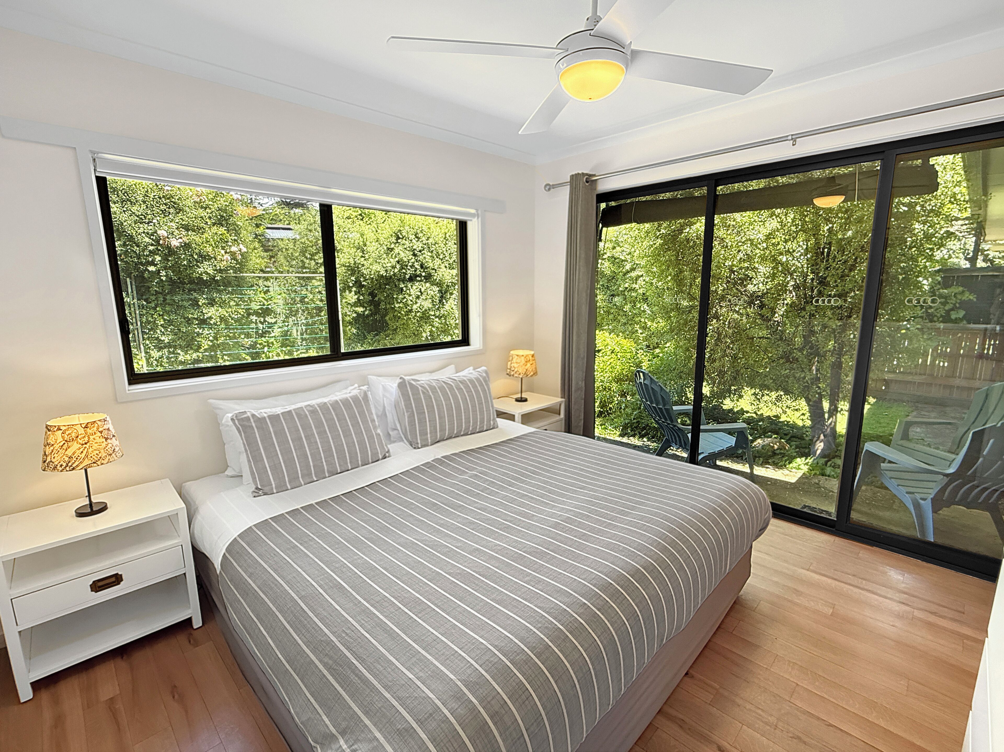 3 chambres, fer et planche à repasser, Wi-Fi gratuit, draps fournis