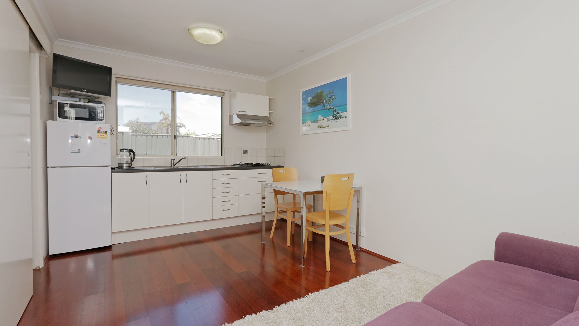 COASTAL PARADISE NEAR HILLARY'S MARINA & ROTTNEST ISLAND — image 11