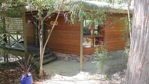 Exterior - Sea Nest - Modern Yurt (Long Beach)