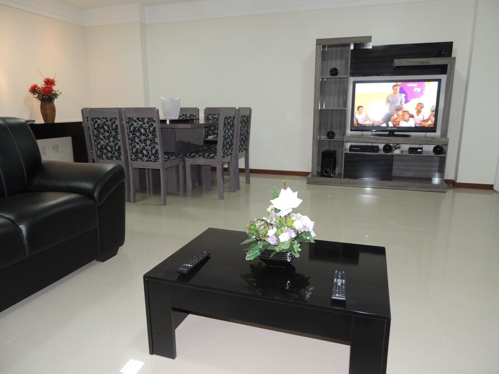 Morro Beach - Guarapari - Excellent fit. sea front - 4 bedrooms / 3 suites
