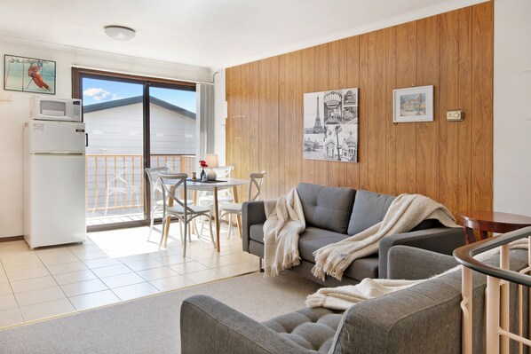 Téléviseur connecté, lecteur de DVD