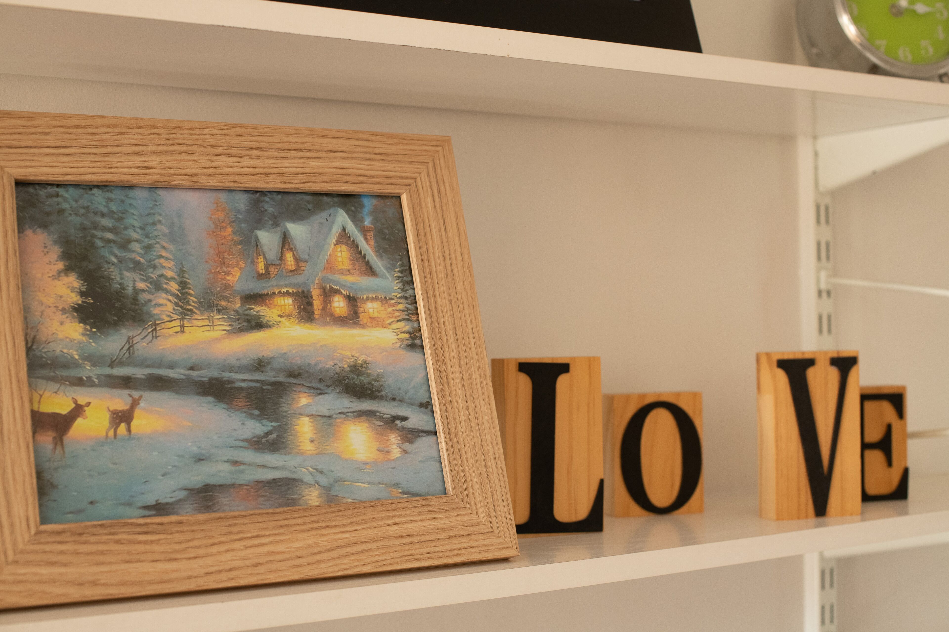 Snow and Lake Townhouse Apartment — image 30