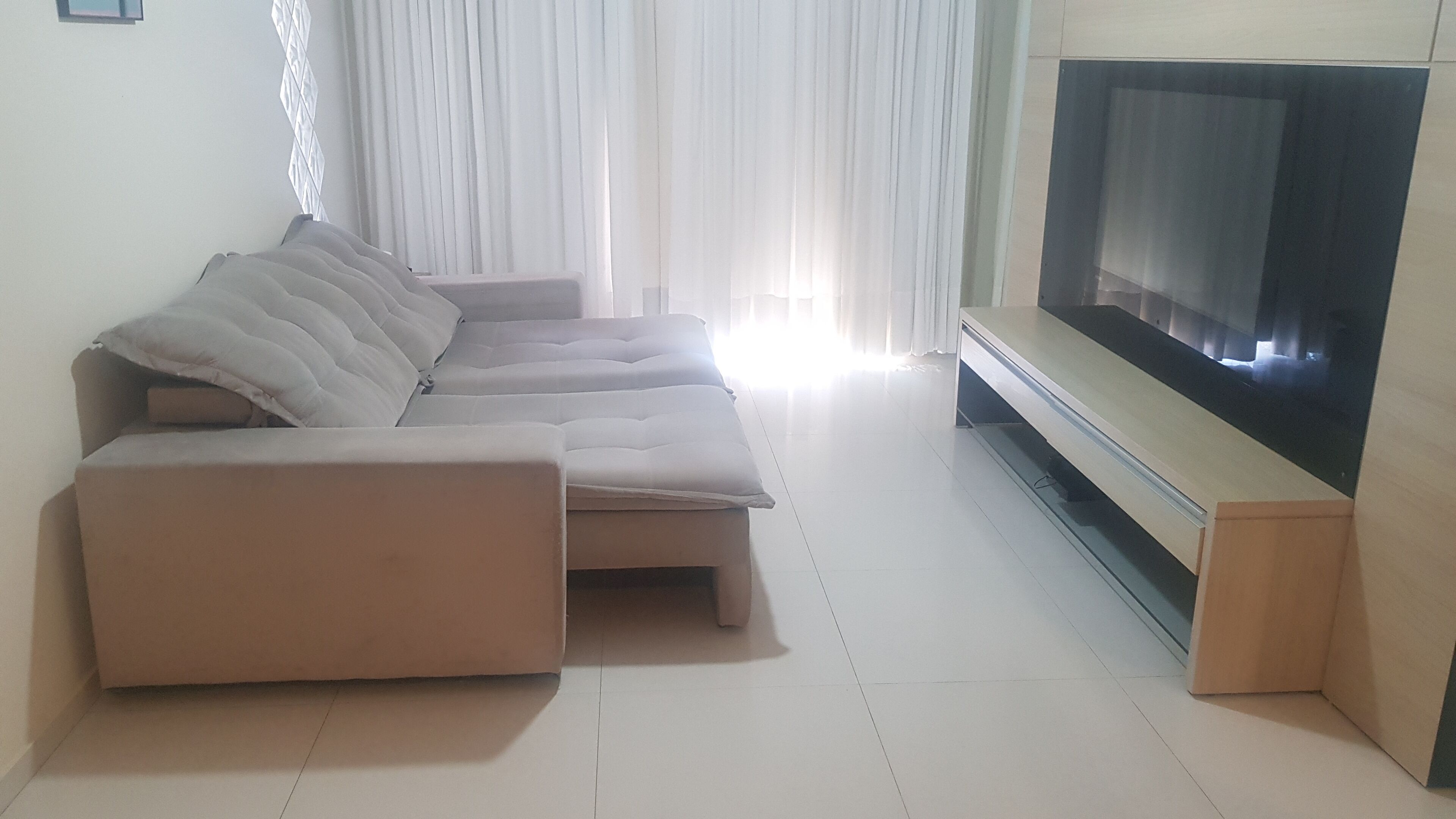 Beautiful townhouse in a gated community, with greater security, quiet location