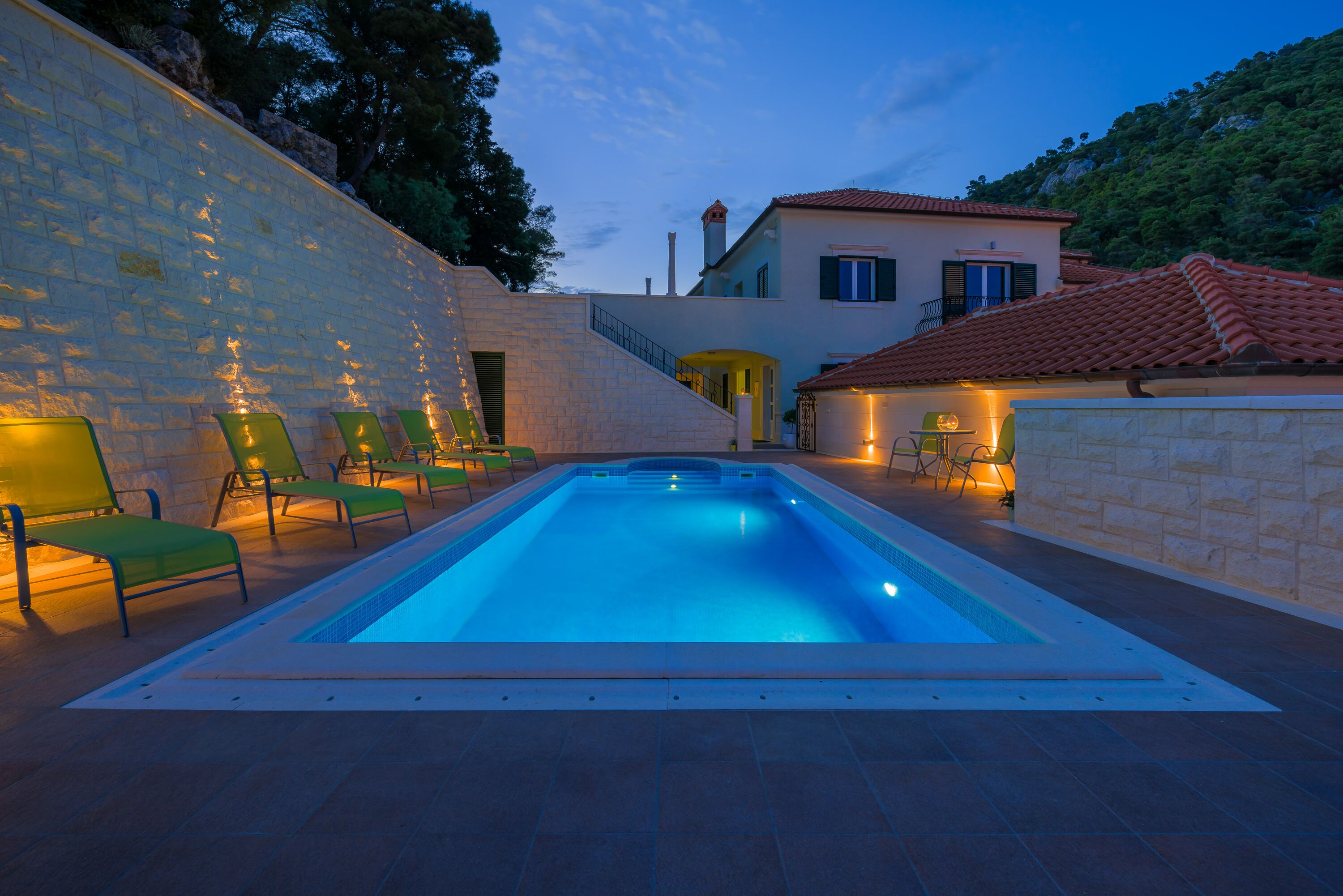 Piscine extérieure, piscine chauffée