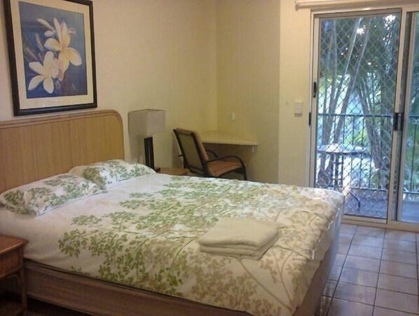 1 Schlafzimmer, Schreibtisch, Bügeleisen/Bügelbrett, kostenloses WLAN