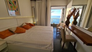 5 Schlafzimmer, Schreibtisch, Bügeleisen/Bügelbrett, kostenloses WLAN