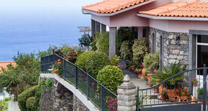Apartment Celia, Ansichten Beutifull über Meer und Berge