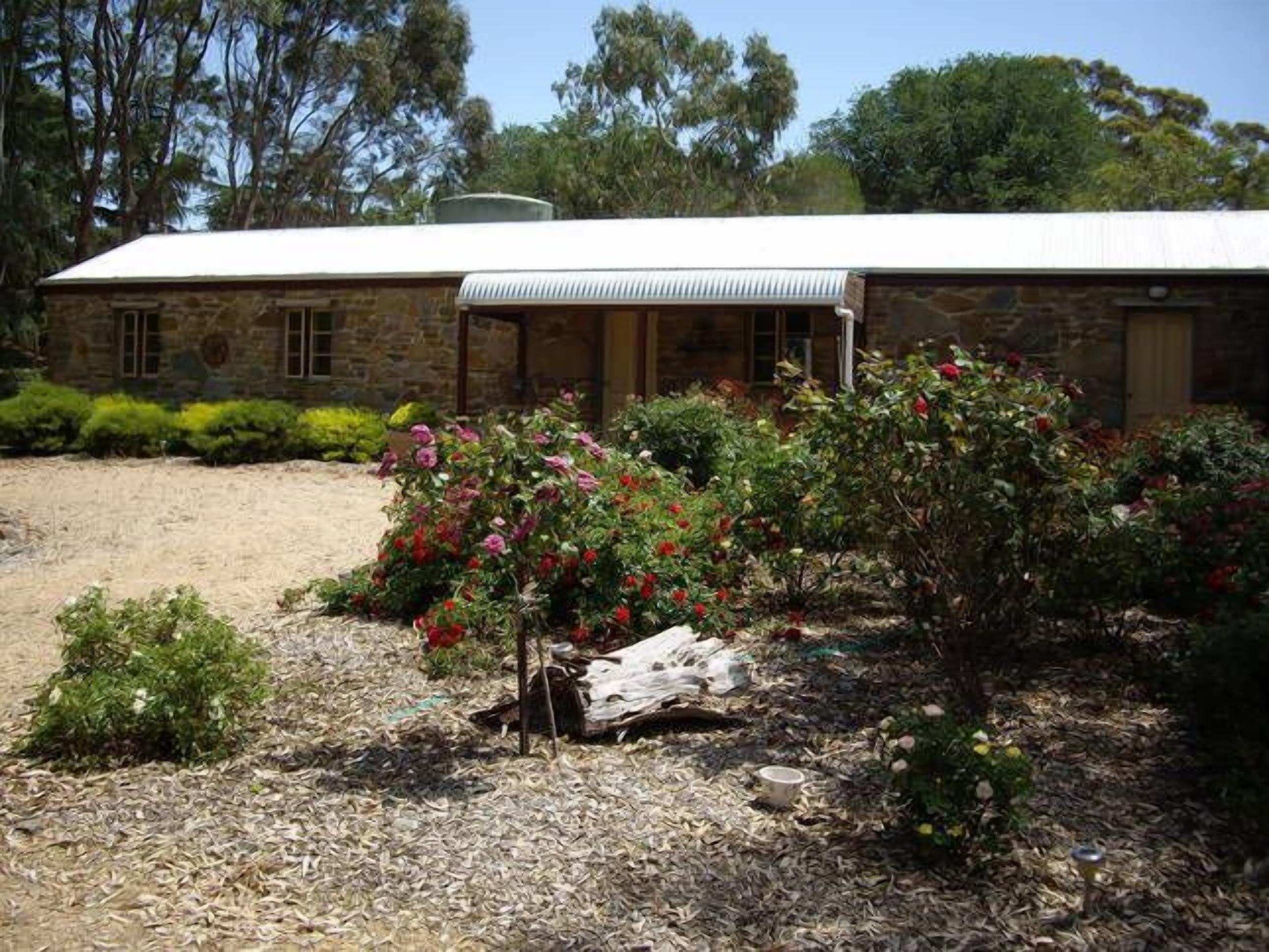 Sunset Cottage at 1860 Wine Country Cottages — image 7