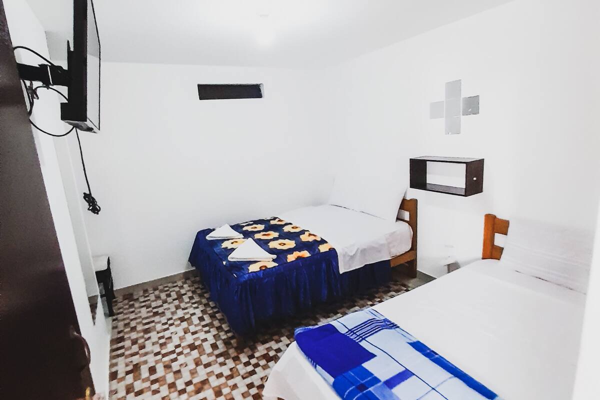 Family Triple Room | Blackout curtains, free WiFi