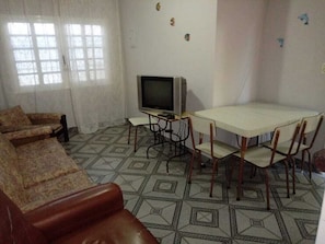 TV, books