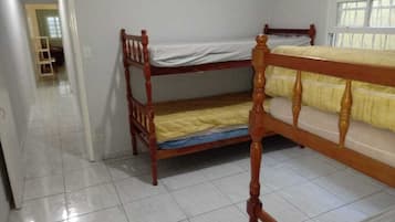2 quartos, acesso para cadeiras de rodas