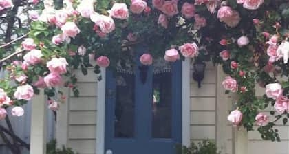 Rose Cottage B and B Quiet Getaway