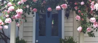 Rose Cottage B and B Quiet Getaway