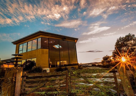 Exterior. Eagles Nest Retreat - Nest 1