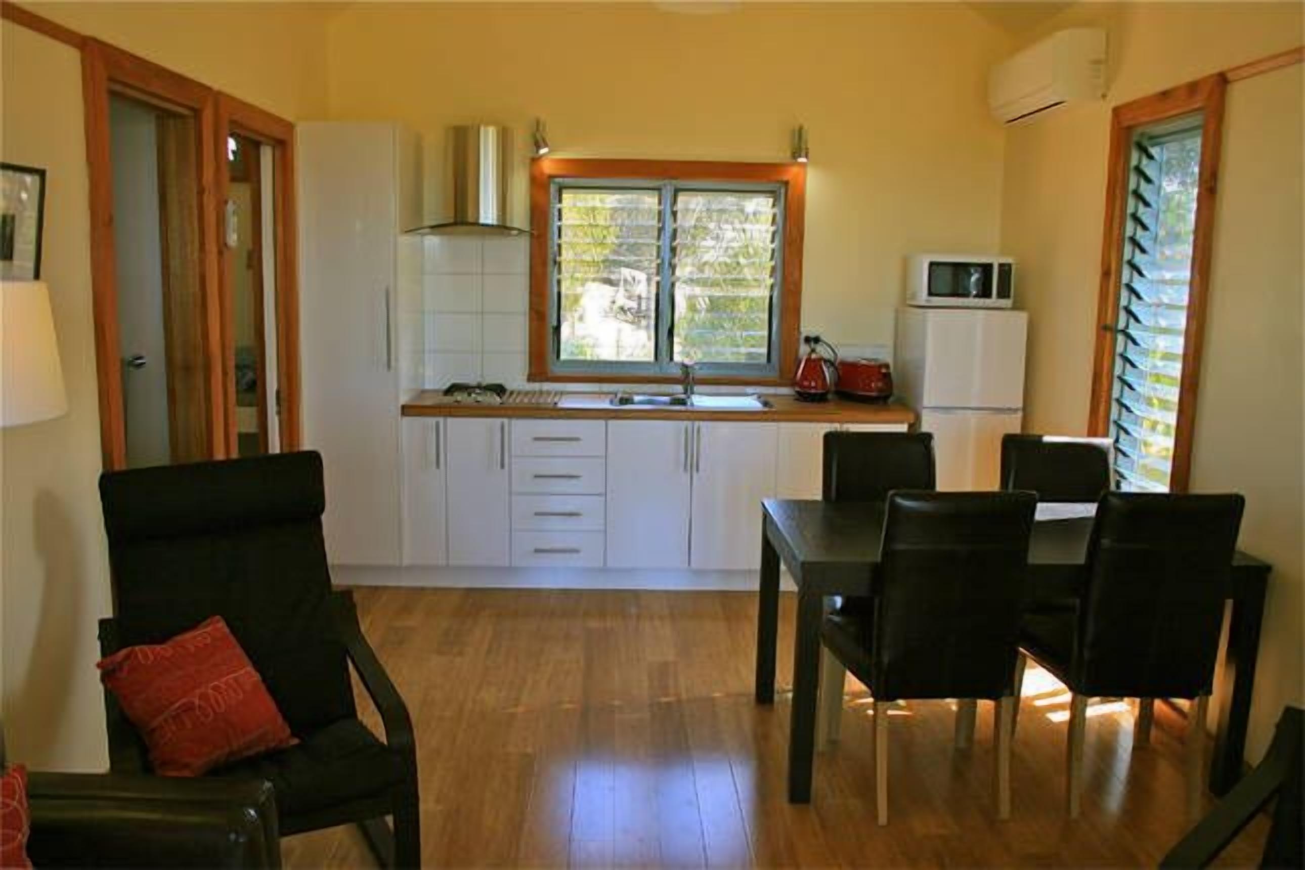 butterworth accommodation Castlemaine