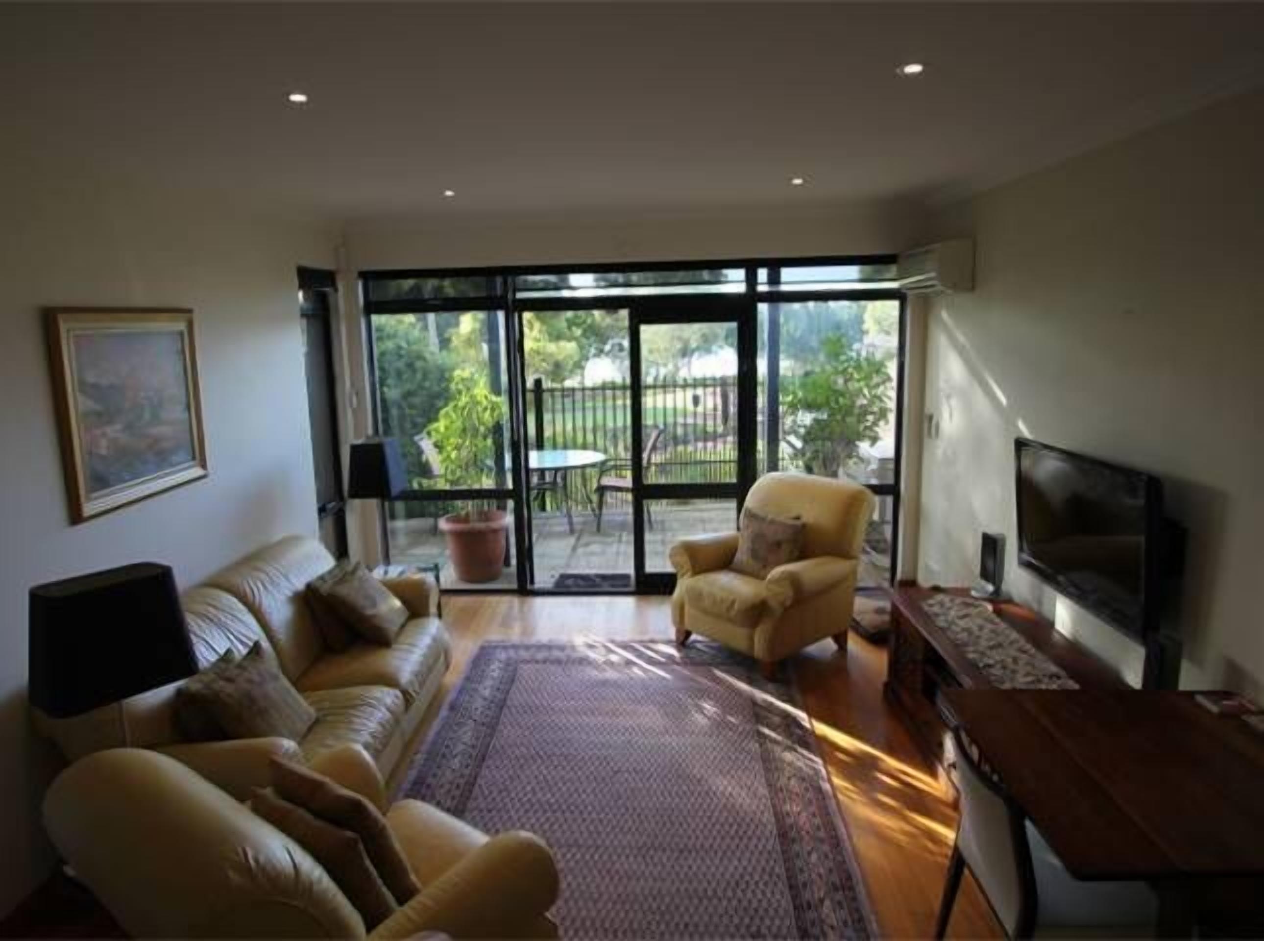 Syrena on the Swan - East Perth