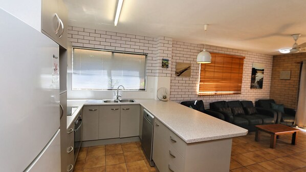 Microwave, oven, dishwasher